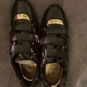Brown size 7 Roc A Wear flat Shoes